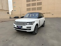 Used 2017 Range Rover Vogue for sale in Riyadh